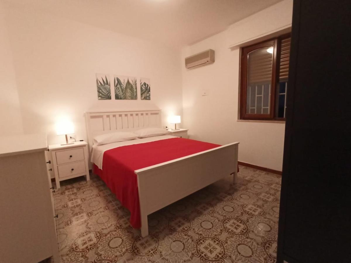 Mondello Valdesi Apartment Palermo Luaran gambar