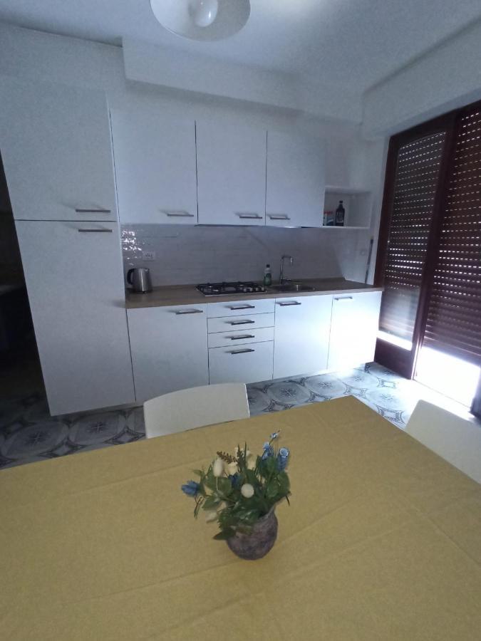 Mondello Valdesi Apartment Palermo Luaran gambar