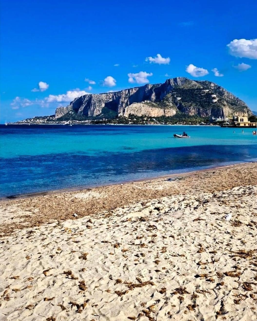 Mondello Valdesi Apartment Palermo Luaran gambar